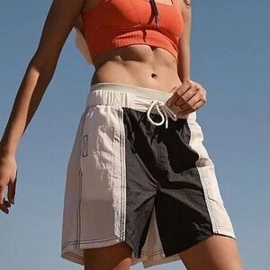 NWOT Free People Sun Daze Board Shorts